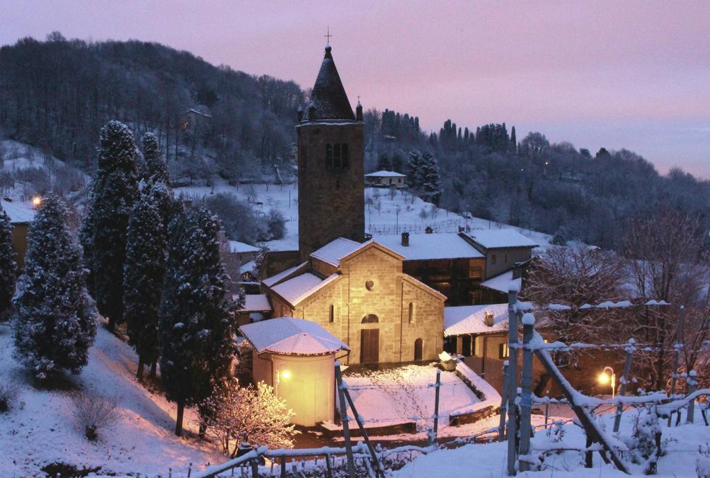 Historical House Medieval Abbey - Al Chiostro Sotto il Monte Habitación foto